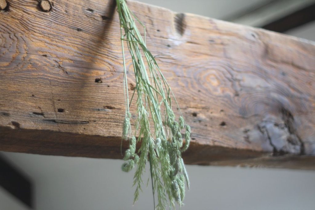 how to dry and make dried grasses by hanging from ceiling beam